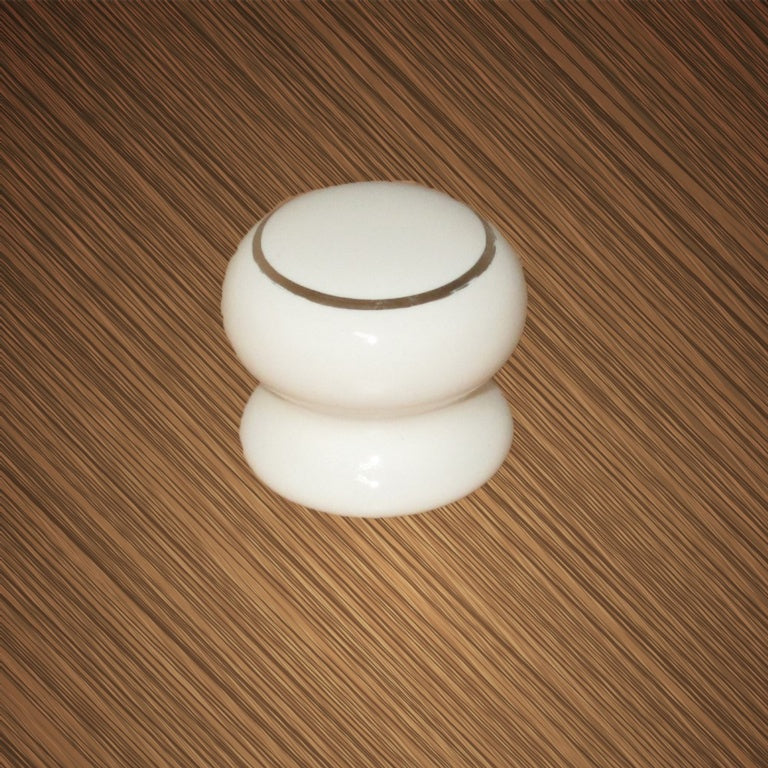 White/Goldline Ceramic Knobs